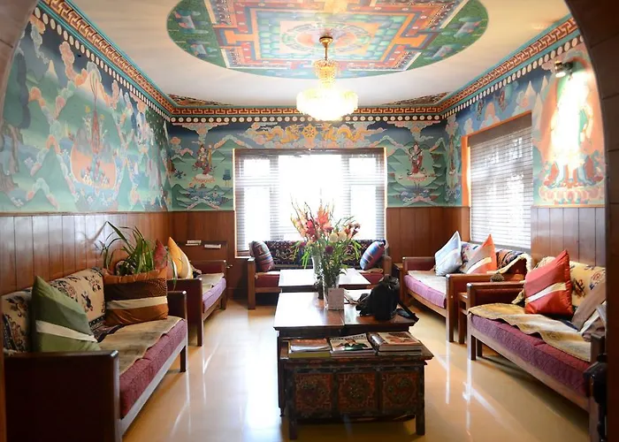 Ganesh Himal 3*